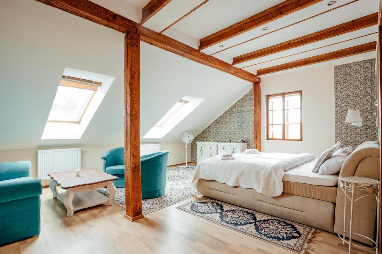 Hotel Barcadam Banská Štiavnica Exteriör bild