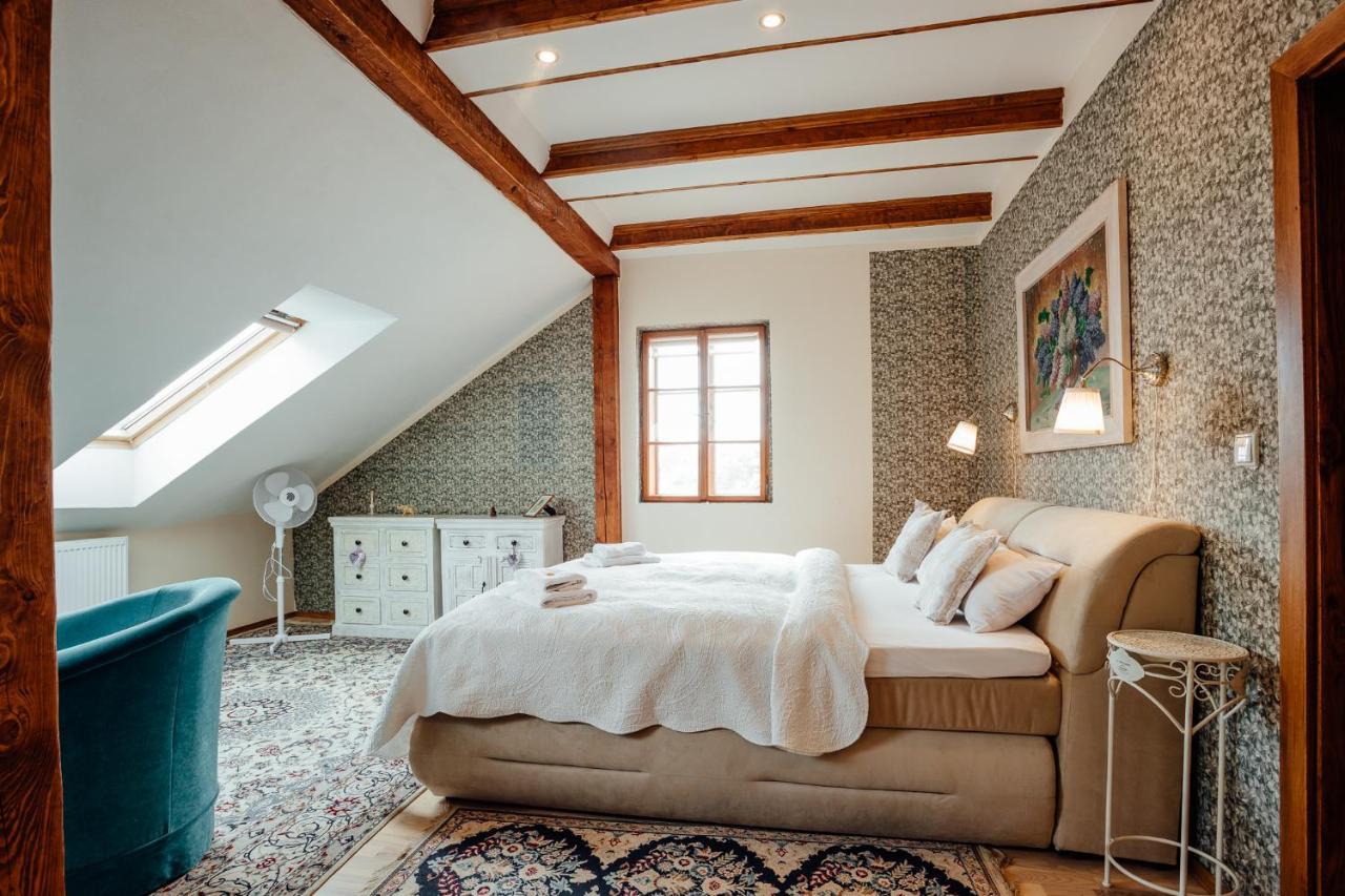 Hotel Barcadam Banská Štiavnica Exteriör bild