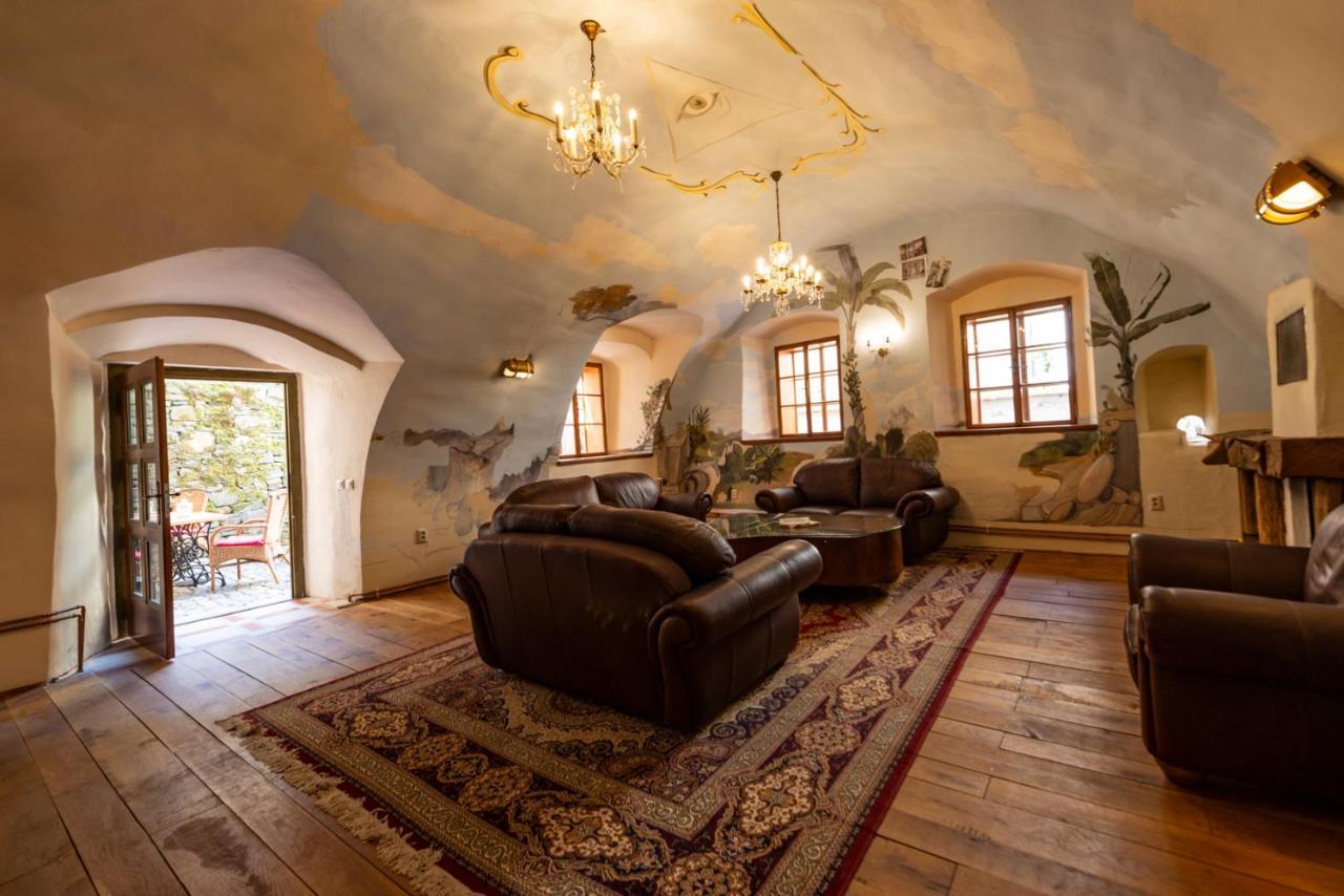 Hotel Barcadam Banská Štiavnica Exteriör bild
