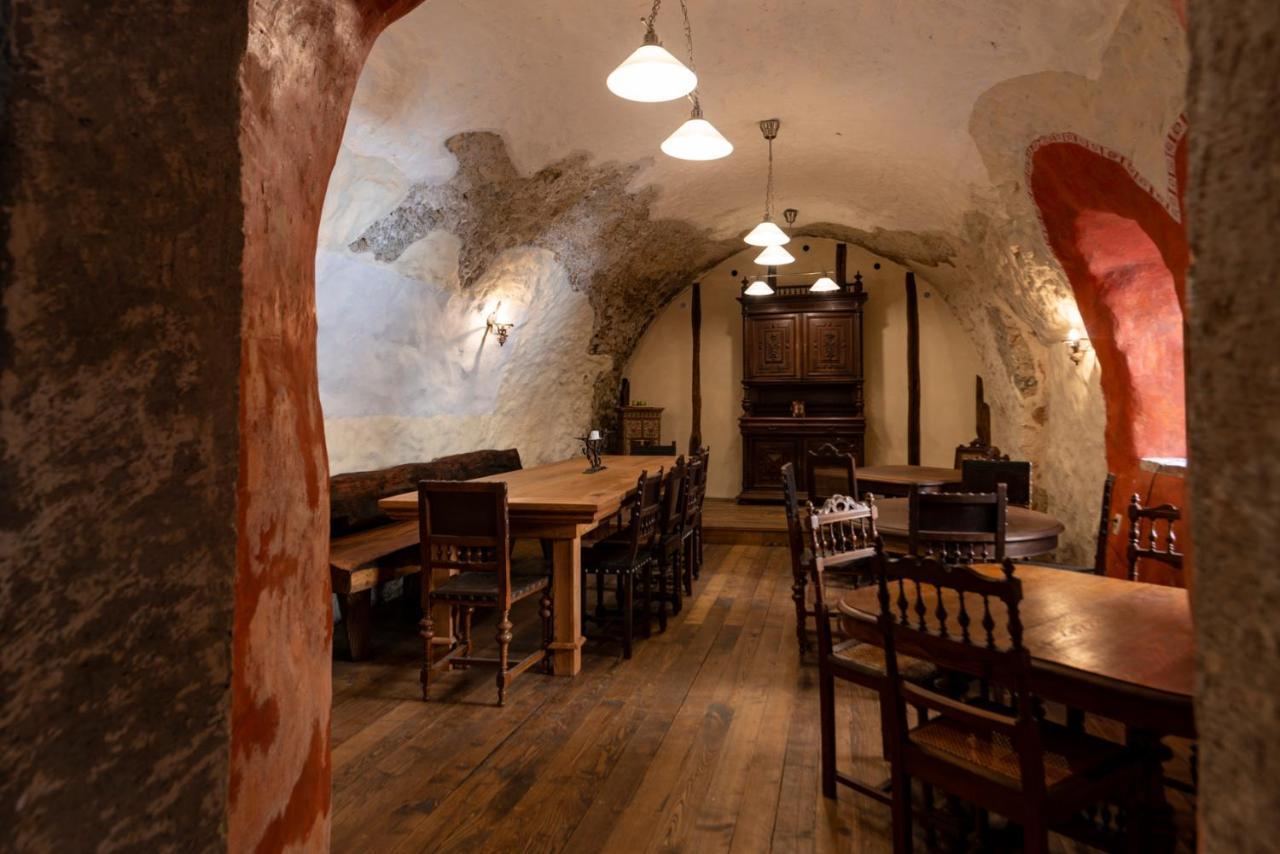Hotel Barcadam Banská Štiavnica Exteriör bild